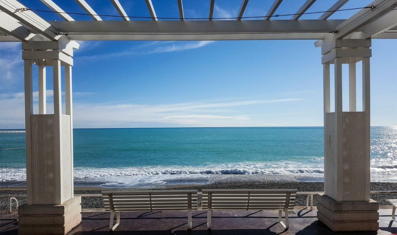 Center Nice,1 , 2 Balcons Appartement